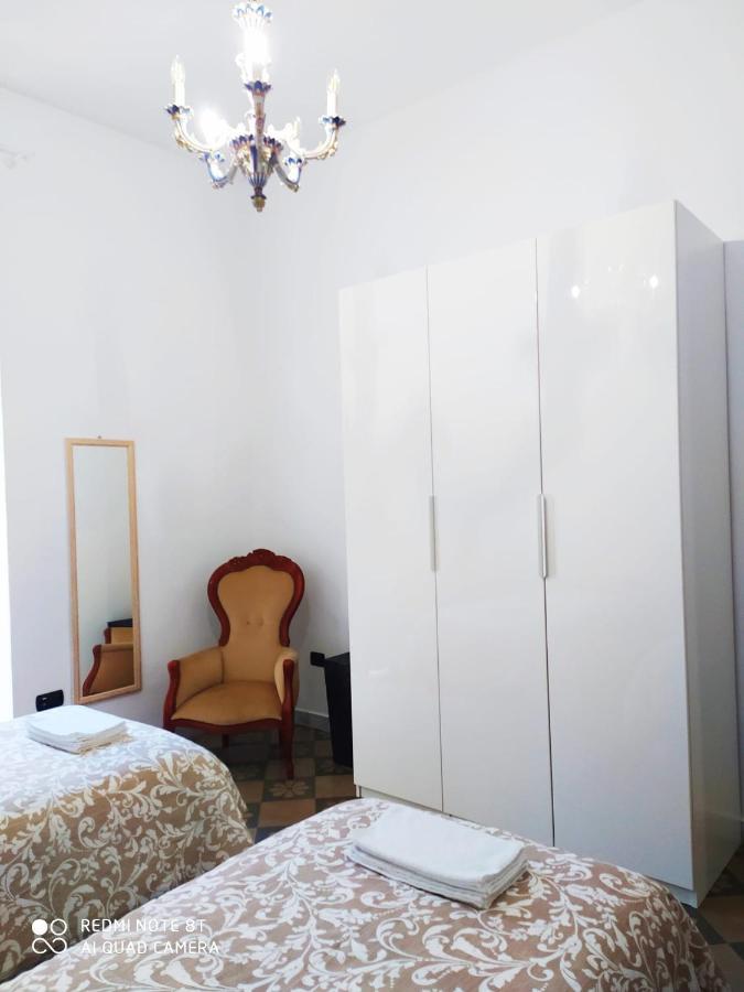 Dante Alighieri House Apartment Bari Exterior photo