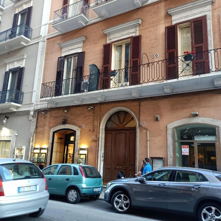 Dante Alighieri House Apartment Bari Exterior photo
